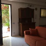 招待所 Joy Living 桑德拉