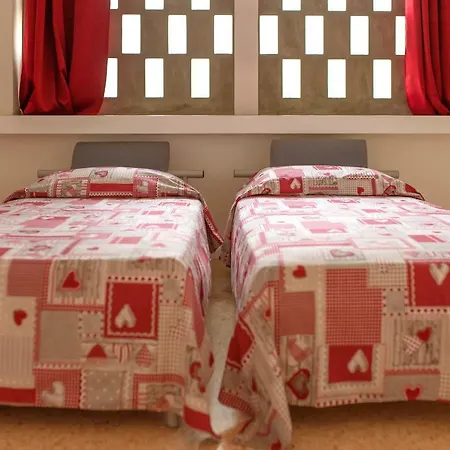 بيت ضيافة Joy Living ساندرا