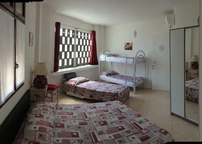 Joy Living Pensión Sandrà