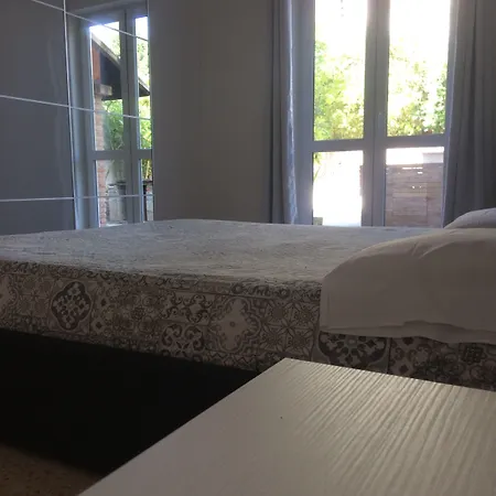 Konukevi Joy Living 3*