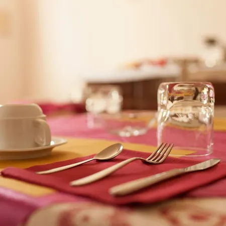 Joy Living 3* 산드라