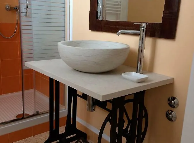 Joy Living 3* Sandra